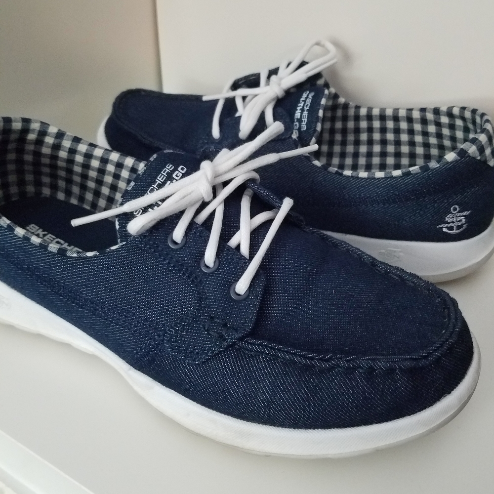 Skechers On-The-Go